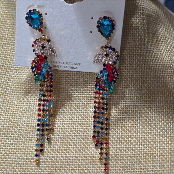 Natasha Jeweled Multi Color Tropical Parrot Bird Statement Earrings New - Picture 5 of 8